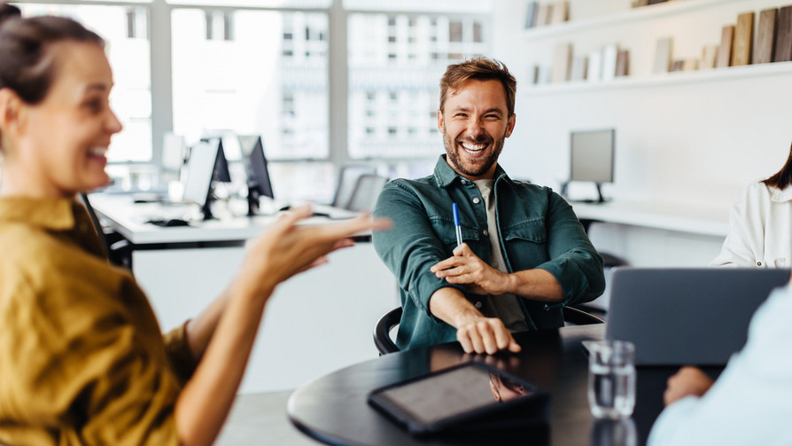 Mitarbeiter mit hoher Arbeitsmotivation